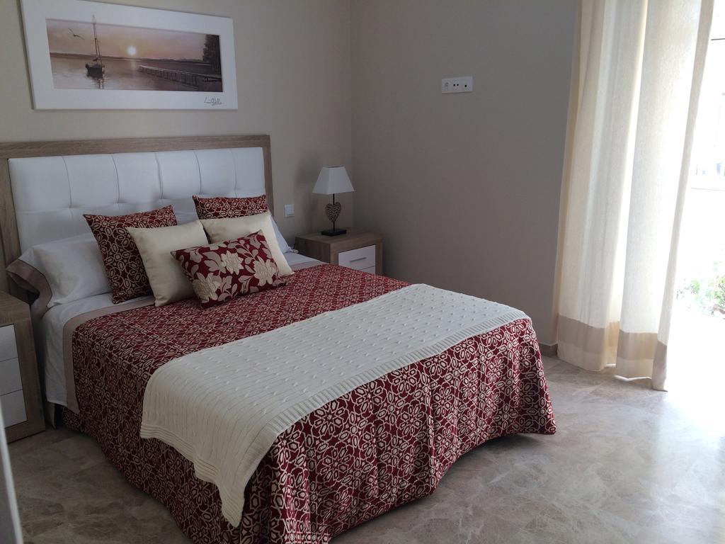 Apartamento San Pedro كاديز المظهر الخارجي الصورة
