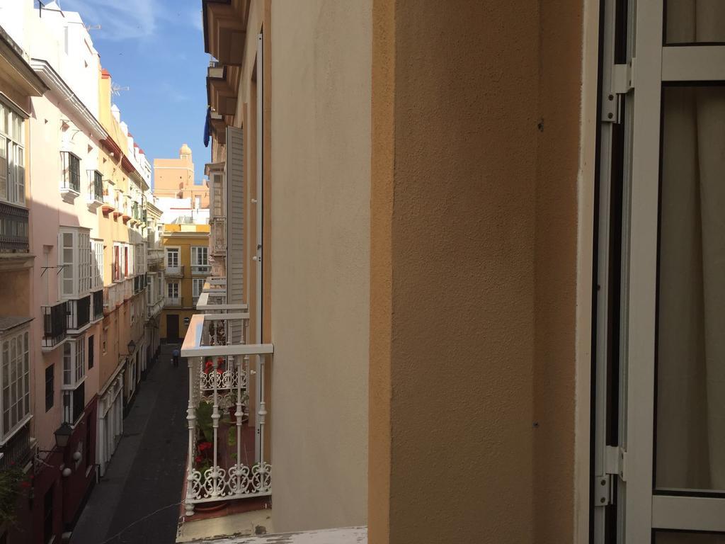Apartamento San Pedro كاديز المظهر الخارجي الصورة